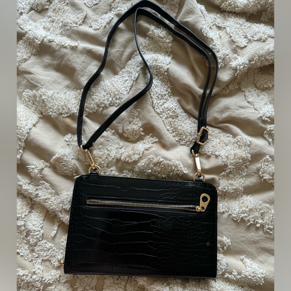 NWOT Calpack travel clutch with strap - Picture 5 of 5